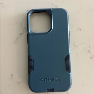 iPhone 13 Pro OtterBox Commuter Phone Case